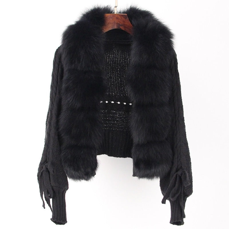 Short Warm Loose Knitted Jacket with Natural Fur Placket